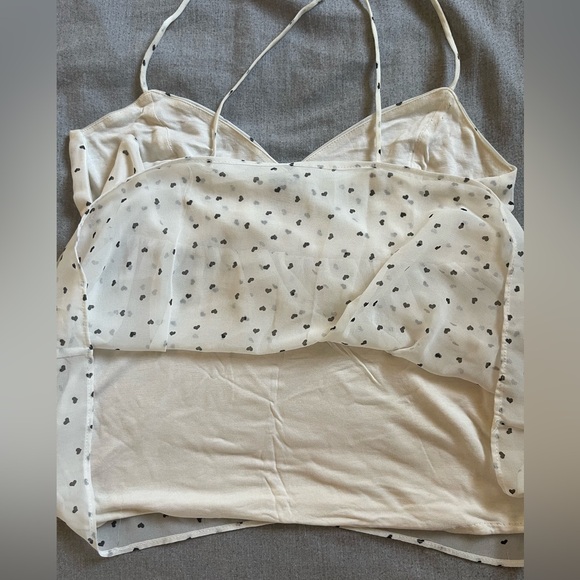 Pretty top from Mango with mini hearts printed. Size XS. - Picture 3 of 7